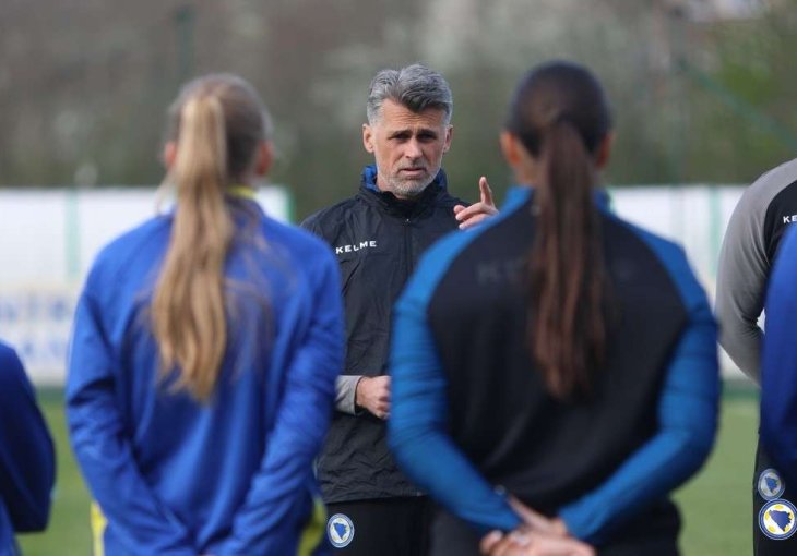 Selektor Selver Hodžić razočaran sinoćnjom igrom i porazom 'Zmajica' u Litvaniji