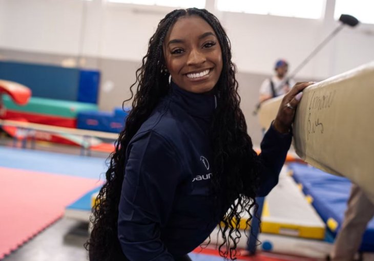 Simone Biles ostavila otvorena vrata za učešće na Olimpijskim igrama 2028. godine, a jedan ključni faktor bi mogao odlučiti da li će se to zaista desiti