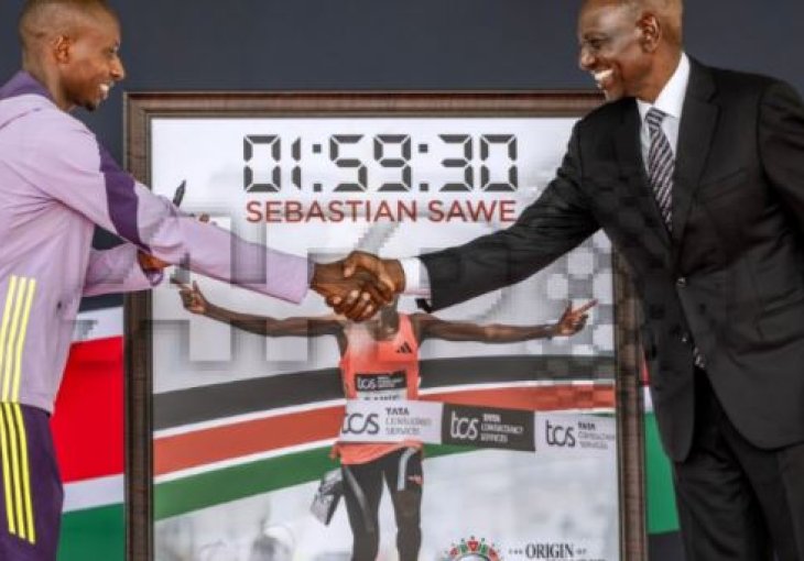 Svjetski rekorder u maratonu Sabastian Sawe dočekan je kao heroj po povratku u Keniju