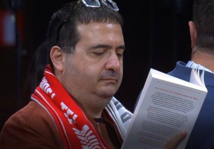 Vlasnik Hapoela usred evroligaške drame mirno čitao knjigu