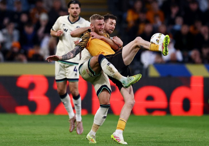 Bez golova u Hullu, Millwall zadovoljniji čeka revanš na Denu
