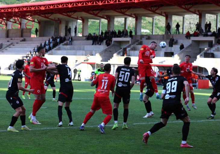 Zrinjskom četvrti trofej Kupa BiH, incidentni uzvrat finala na stadionu Rođeni obilježio prekid
