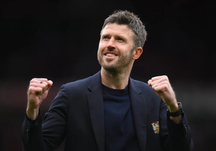 Manchester United prelomio: Carrick dobija veliki ugovor nakon preporoda ekipe