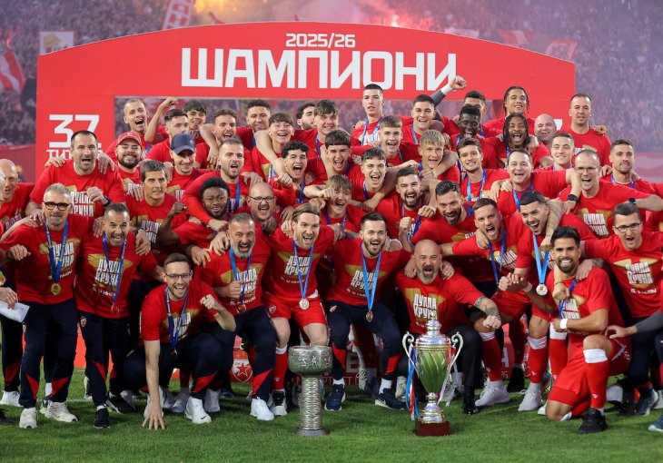 Zvezda podigla pehar pred nikad slabijom posjetom na Marakani