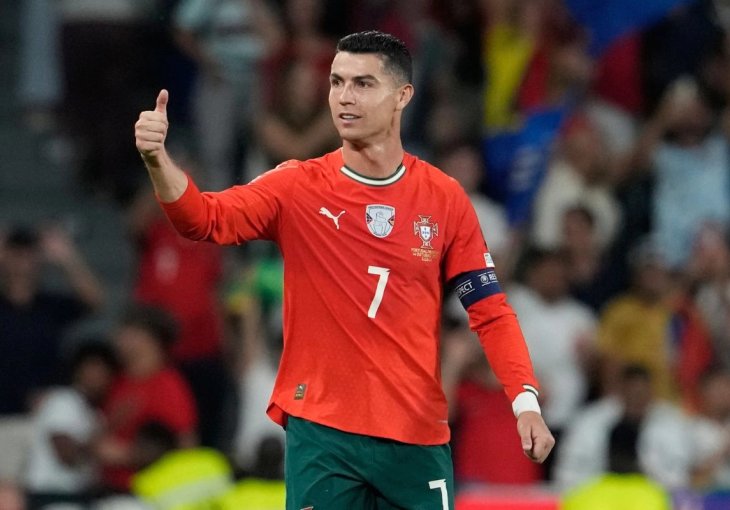 Ronaldo ponovo na tronu kao najplaćeniji sportista svijeta