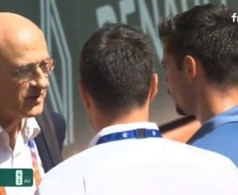 Teniser na Rolan Garosu molio sudiju da izađe u toalet: 