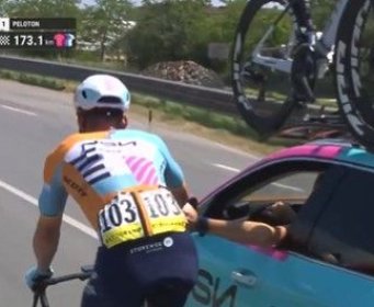  Snimak koji je nasmijao biciklistički svijet: “VAR” uhvatio potez vozača NSN-a