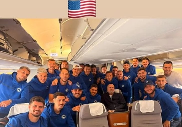 Fotografija iz aviona “Zmajeva” oduševila navijače: Poruka optimizma pred Mundijal