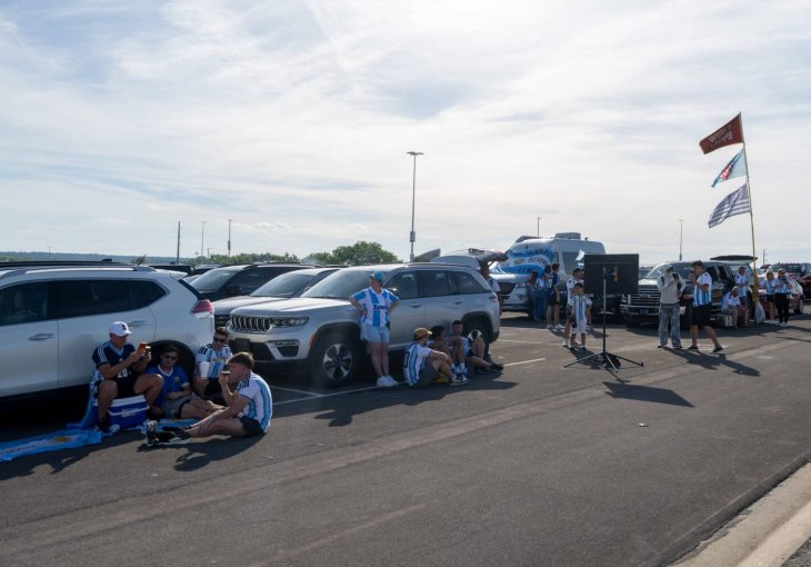 Horor u Kansasu: Vozač koji je prevozio Argentince upucan na ulici