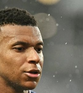 Ovakve scene inače viđamo na rukometu: Mbappe poput Duvnjaka i Karabatića