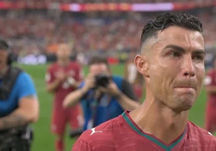 Cristiano Ronaldo u suzama završio karijeru na mundijalima: A onda mu je prišao Yamal...
