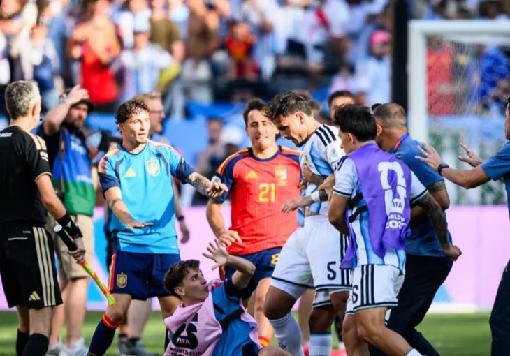 FIFA potvrdila da je crveni karton Leandra Paredesa iz finala Svjetskog prvenstva „obrisan“