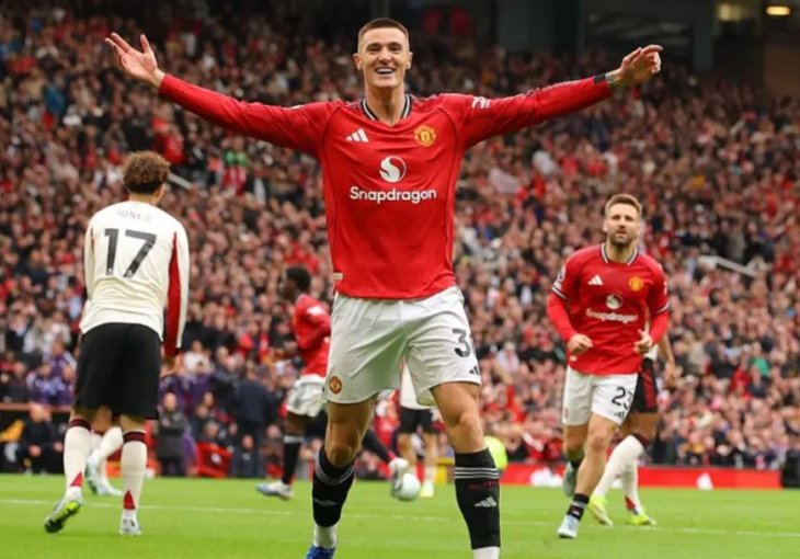 Igrači Manchester Uniteda ostali zapanjeni transformacijom tijela Benjamina Šeška nakon povratka na treninge (FOTO)