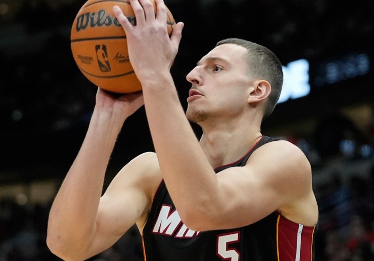 NBA bomba: Thompson seli u Miami, Jović bi mogao završiti u Dallasu