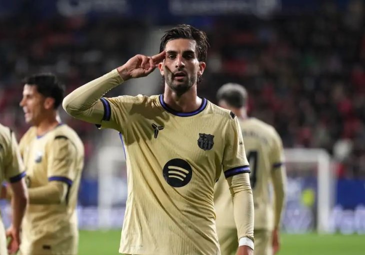 PSG poručio Barceloni: „Nećemo platiti 50 miliona za Ferrana Torresa“