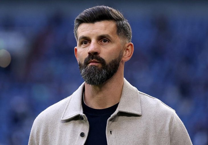 Novi udarac za Muslića: Schalke pred sezonu ostao bez kapitena!
