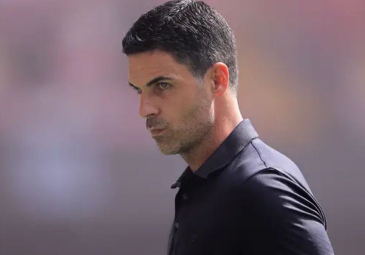 Igrač Arsenala se „svakodnevno nudi Barceloni“ uoči početka sezone Premier lige