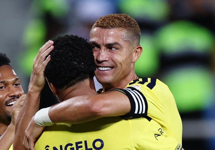 Ronaldo sada izgleda kao tinejdžer, a tako i igra!