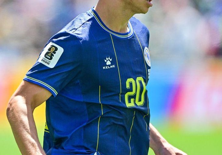 Dvije zvanične ponude stigle na adresu PSV-a za Esmira Bajraktarevića: Italijani krenuli po bh. reprezentativca!