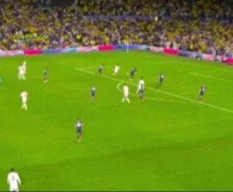 Goooooool: Tarik Muharemović dokazao da je doktor fudbala (VIDEO)