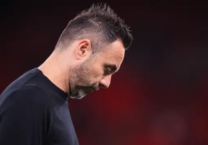 Spursi „razmatraju“ otkaz Robertu De Zerbiju: Pojavilo se i ime ranog favorita za nasljednika