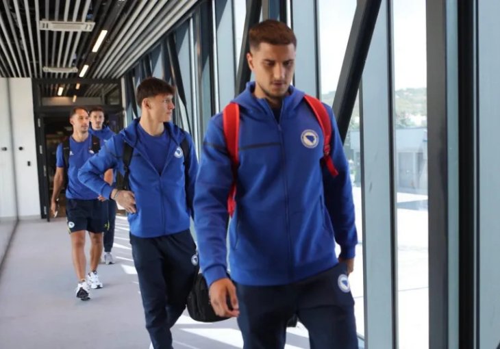 Smajlović debitovao pred 60.000 ljudi pa poslao poruku koja je oduševila BiH