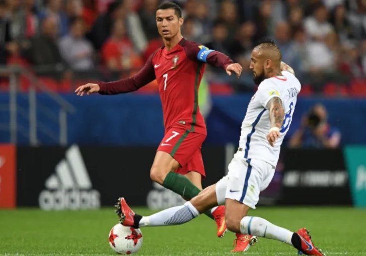 Vidal stao uz Ronalda i žestoko udario na selektora: „Ovo je sramotno“