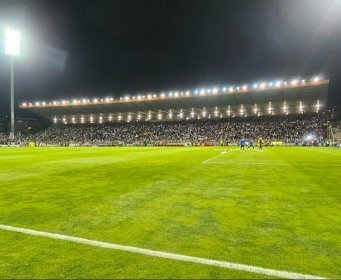 Sramotne poruke Poljaka o travnjaku Bilinog polja: Da li će im se ovo obiti o glavu?