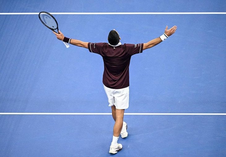 Đoković osvojio trofej, ali ono što se desilo u finalu niko nije očekivao: Meč naglo prekinut