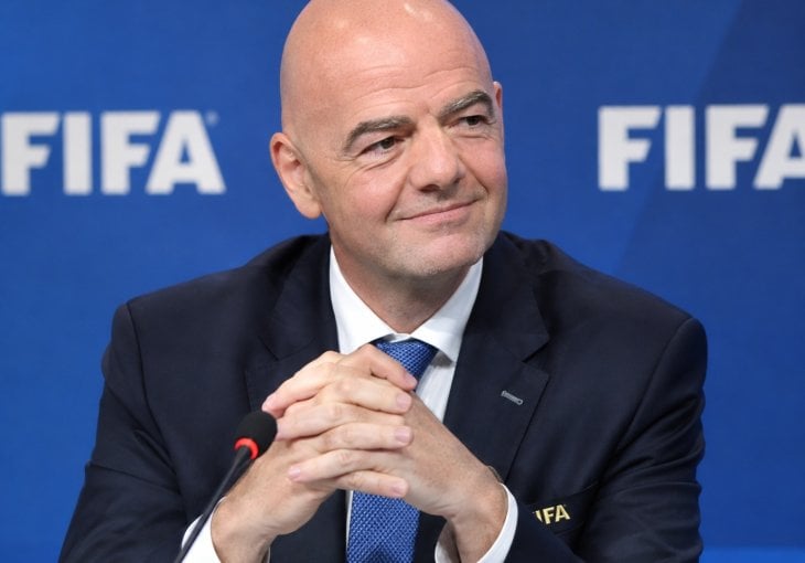 Infantino može odahnuti: Najveći rival povukao se iz utrke za čelnu poziciju FIFA-e