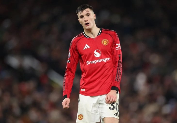 Manchester United doživio težak udarac: Šta se dešava s Benjaminom Šeškom?